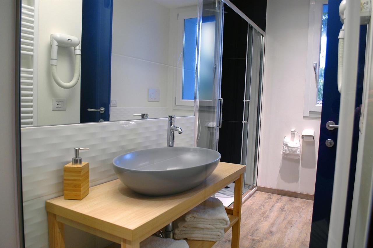 Roma Suite Apartments Cervia Ngoại thất bức ảnh