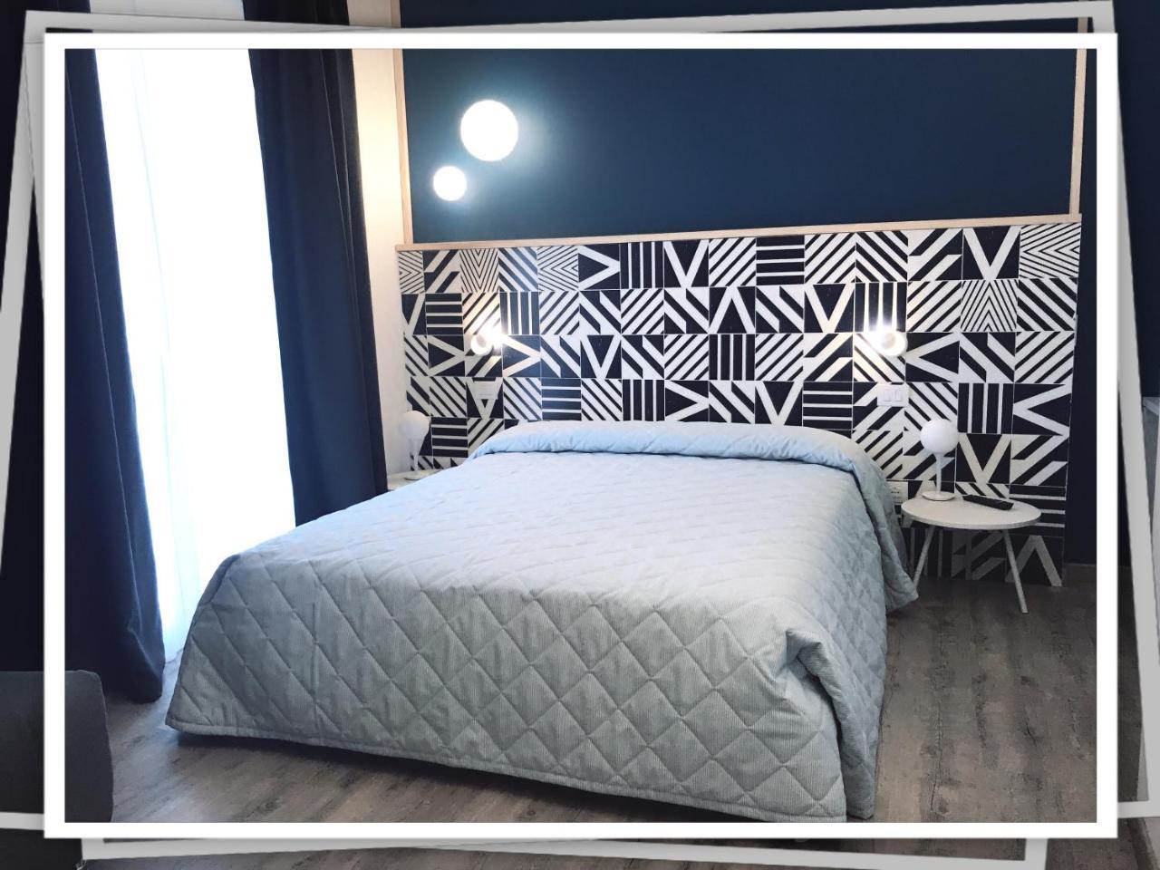 Roma Suite Apartments Cervia Ngoại thất bức ảnh